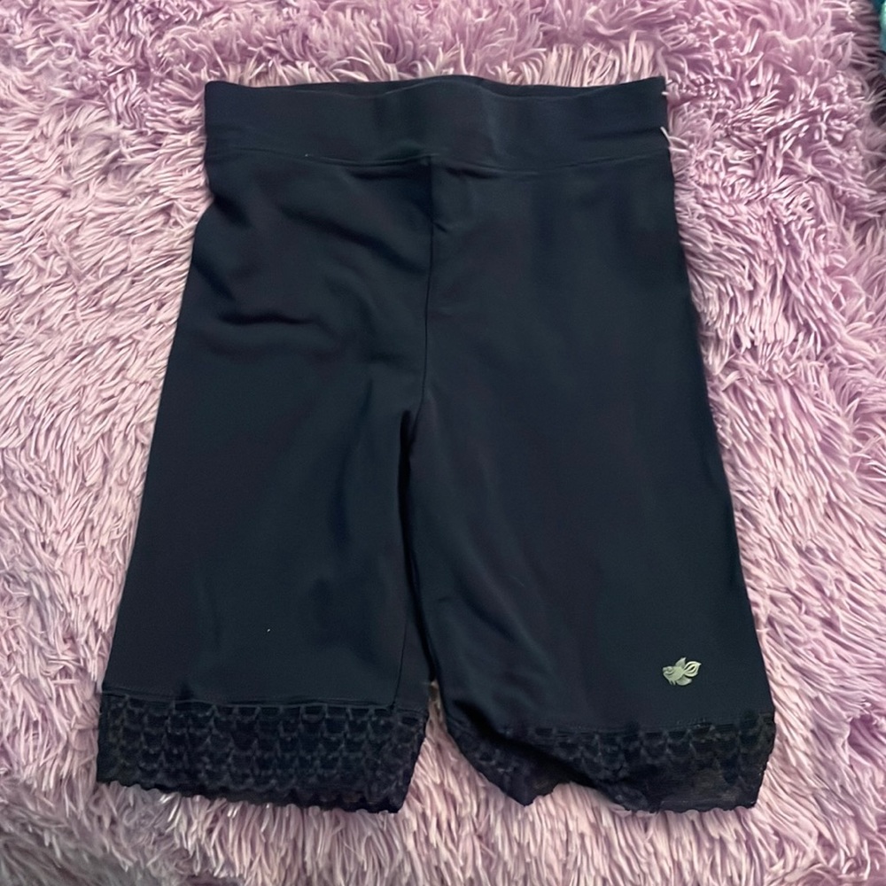 Blue lace rimmed bike shorts